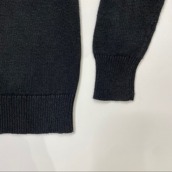 Old Navy Wool Blend Crew Neck Sweater - Picture 4 of 5